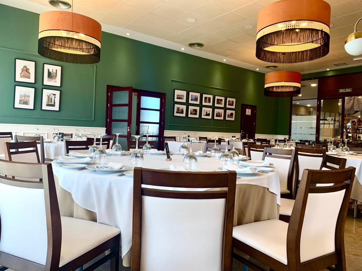 Don Polvoron Hotel Estepa Ngoại thất bức ảnh